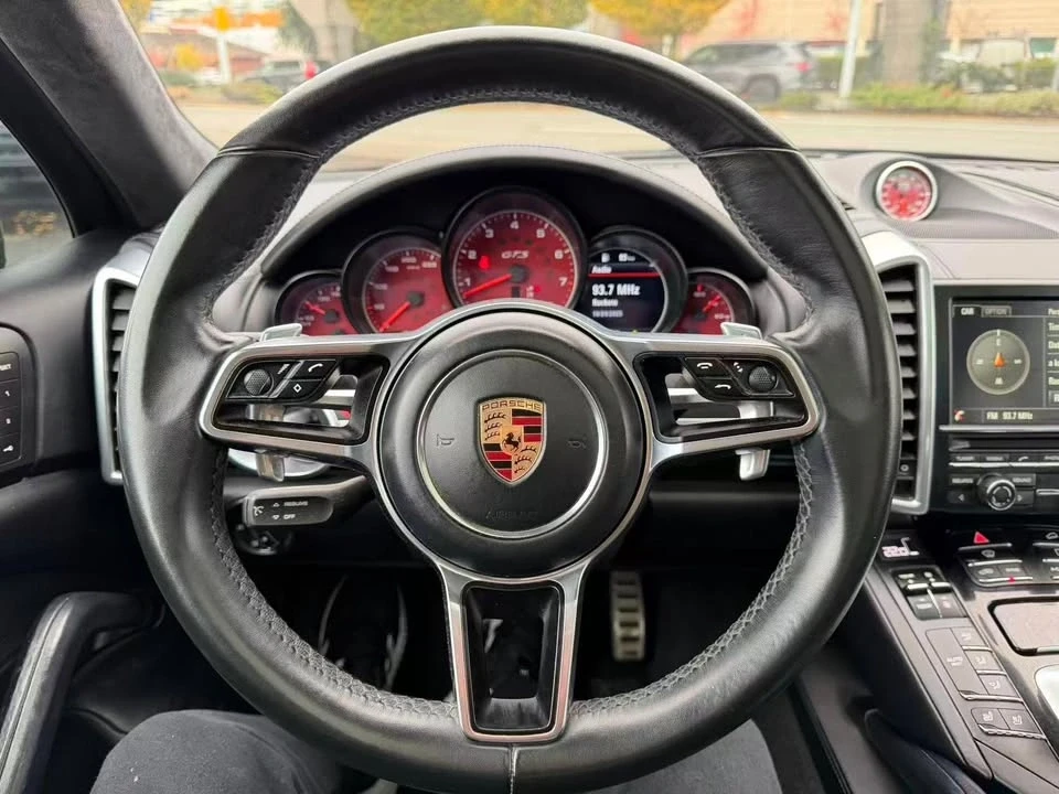 2016 Porsche 958 Cayenne - Image 15 of 16