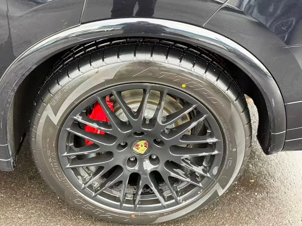 2016 Porsche 958 Cayenne - Image 5 of 16