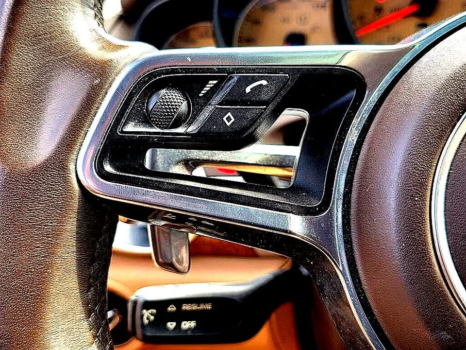 2016 Porsche 958 Cayenne - Image 15 of 20
