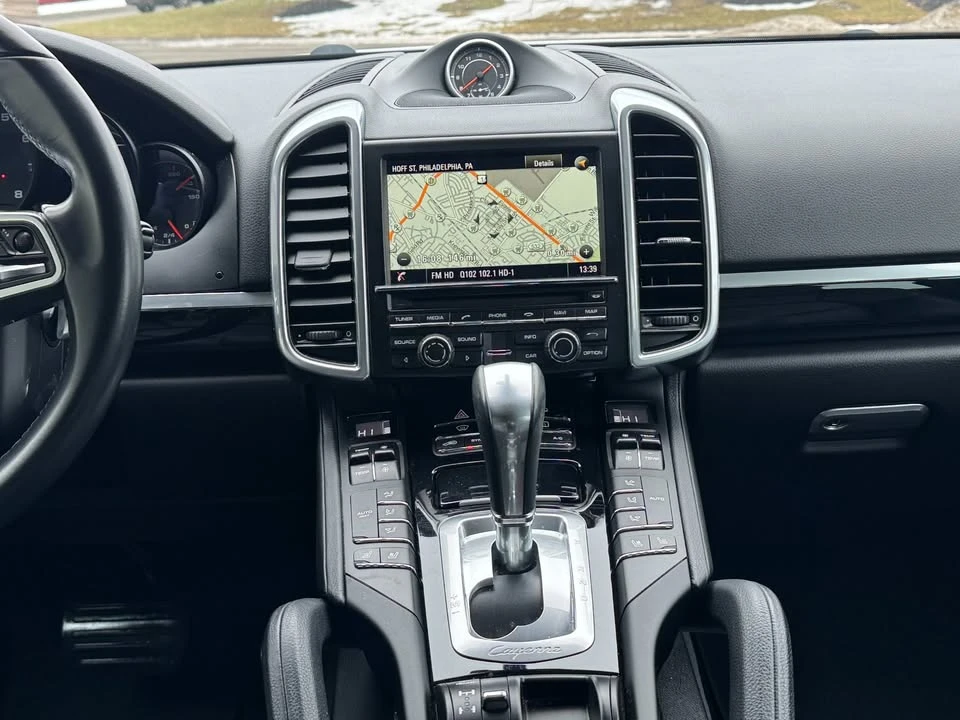 2016 Porsche 958 Cayenne - Image 18 of 20