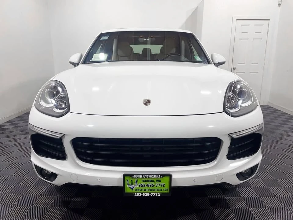 2016 Porsche 958 Cayenne - Image 7 of 19
