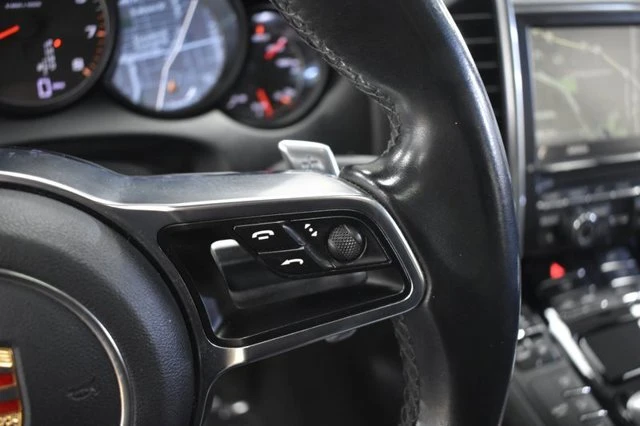 2016 Porsche 958 Cayenne - Image 17 of 20