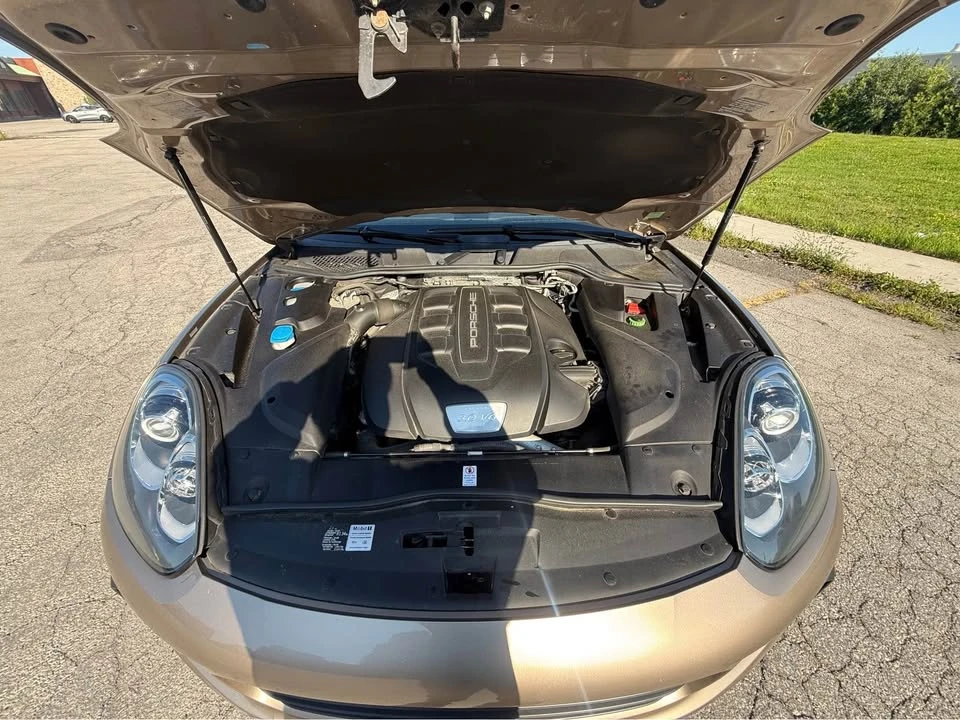 2016 Porsche 958 Cayenne Diesel - Image 8 of 19