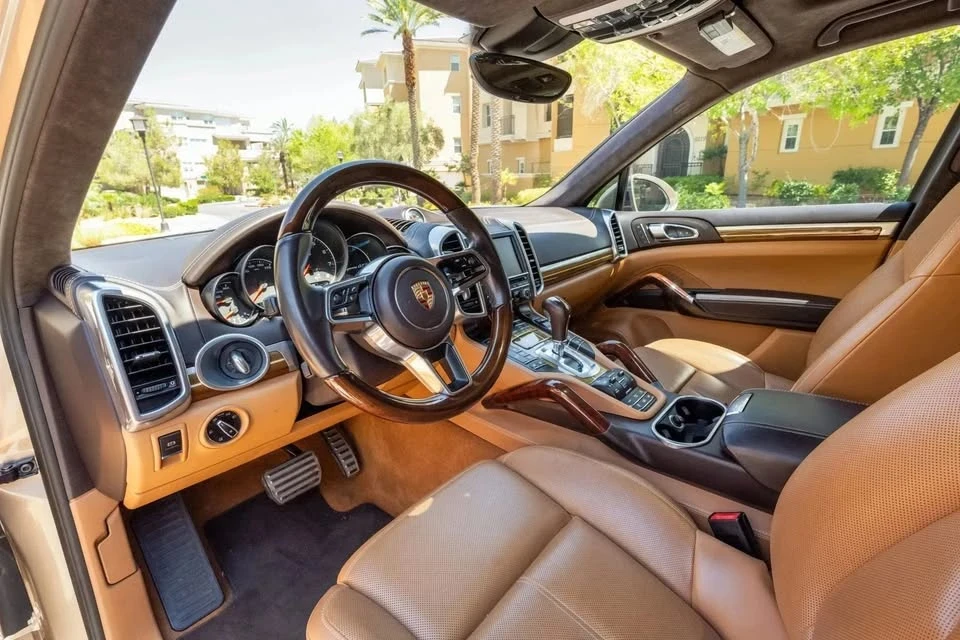 2016 Porsche 958 Cayenne GTS - Image 6 of 10