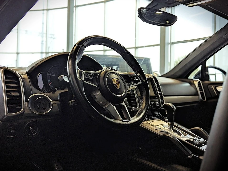 2016 Porsche 958 Cayenne GTS - Image 11 of 20
