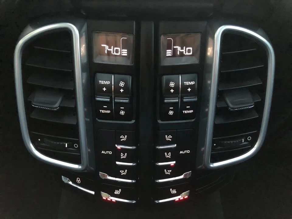 2016 Porsche 958 Cayenne GTS - Image 17 of 20
