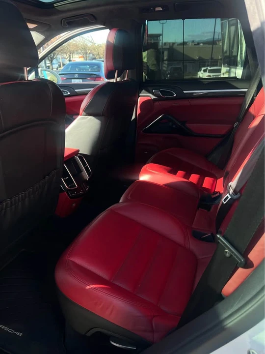 2016 Porsche 958 Cayenne GTS - Image 10 of 11