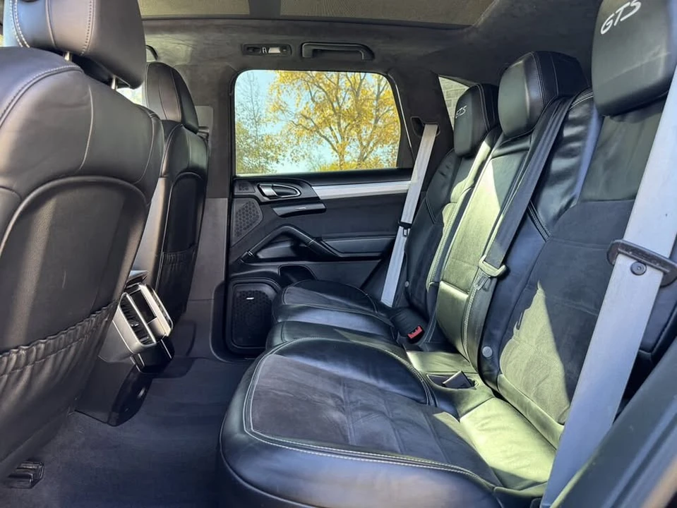2016 Porsche 958 Cayenne GTS - Image 16 of 19