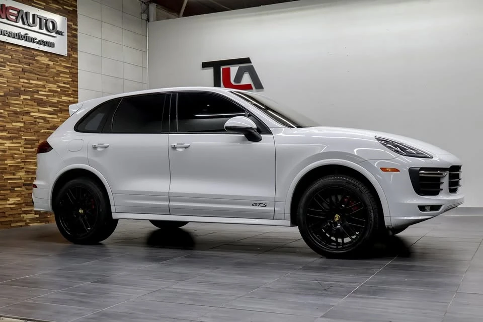 2016 Porsche 958 Cayenne GTS - Image 5 of 20