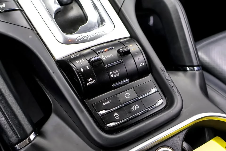2016 Porsche 958 Cayenne GTS - Image 18 of 20