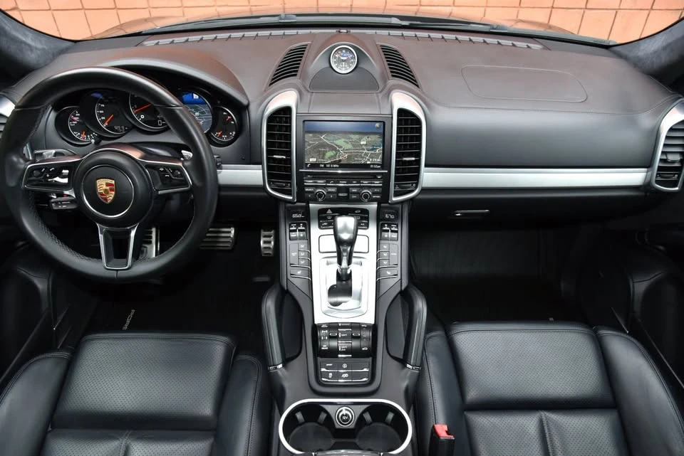2016 Porsche 958 Cayenne GTS - Image 13 of 19