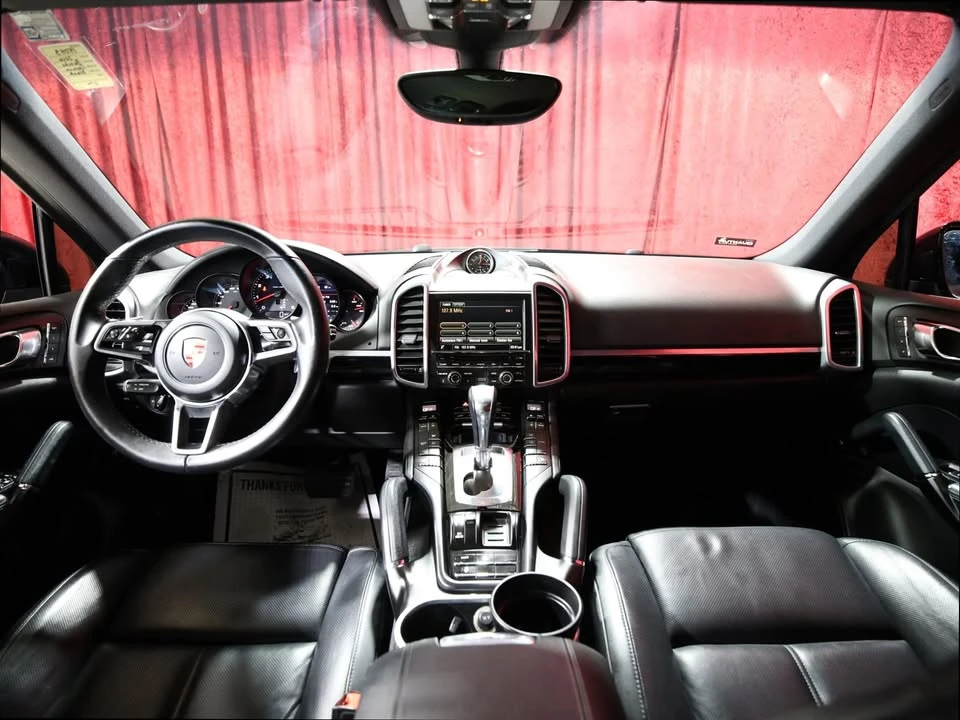 2016 Porsche 958 Cayenne - Image 12 of 18