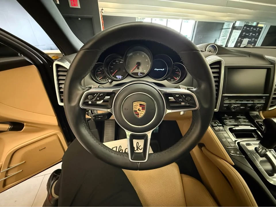 2016 Porsche 958 Cayenne S - Image 8 of 10