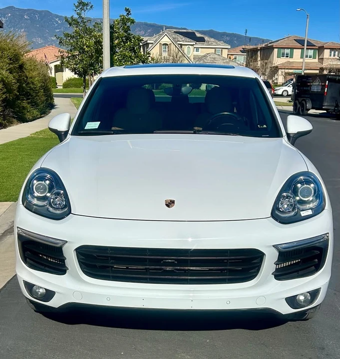 2016 Porsche 958 Cayenne S - Image 2 of 20