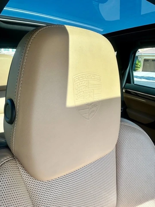 2016 Porsche 958 Cayenne S - Image 11 of 20