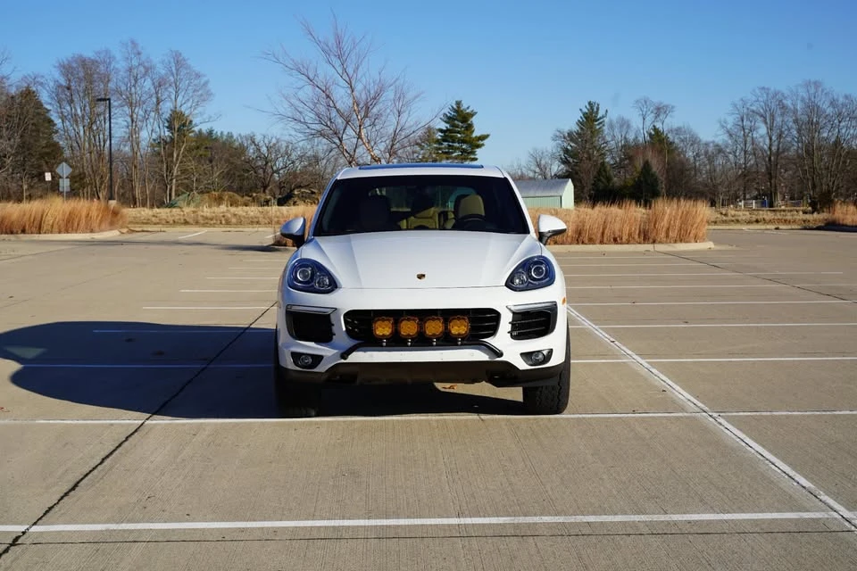 2016 Porsche 958 Cayenne S - Image 6 of 15