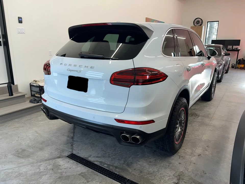 2016 Porsche 958 Cayenne S - Image 6 of 20
