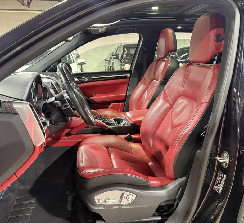 2016 Porsche 958 Cayenne S - Image 12 of 20
