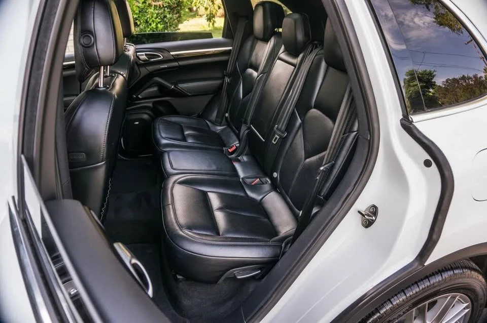 2016 Porsche 958 Cayenne S - Image 14 of 19