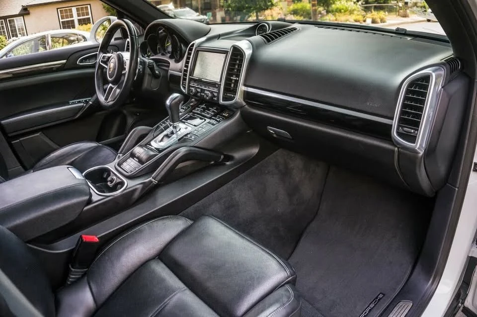 2016 Porsche 958 Cayenne S - Image 11 of 19