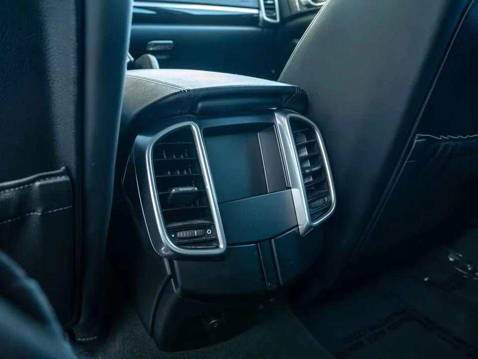 2016 Porsche 958 Cayenne - Image 10 of 20