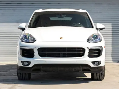2016 Porsche Cayenne S E-Hybrid