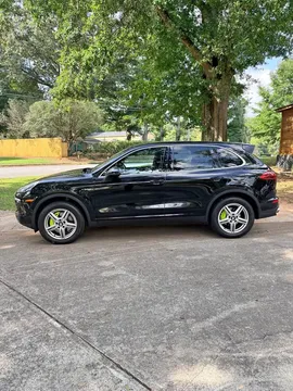 2016 Porsche Cayenne S E-Hybrid