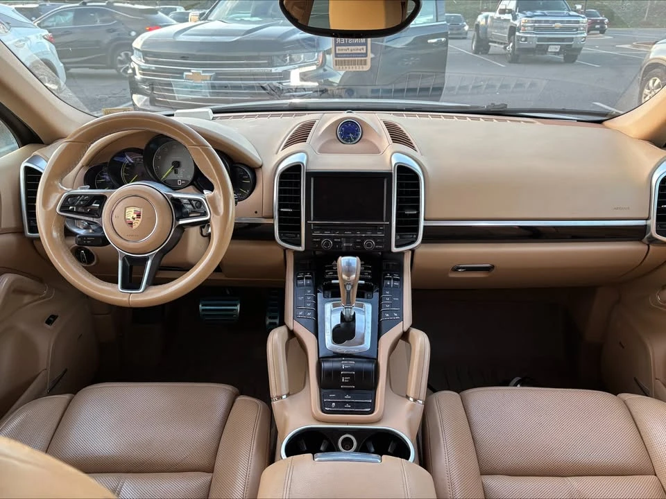 2016 Porsche 958 Cayenne S - Image 4 of 6