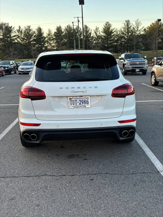2016 Porsche 958 Cayenne S - Image 3 of 6