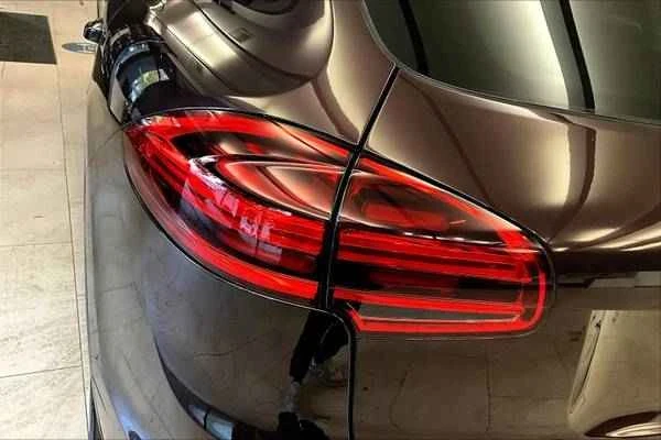 2016 Porsche 958 Cayenne S - Image 17 of 19