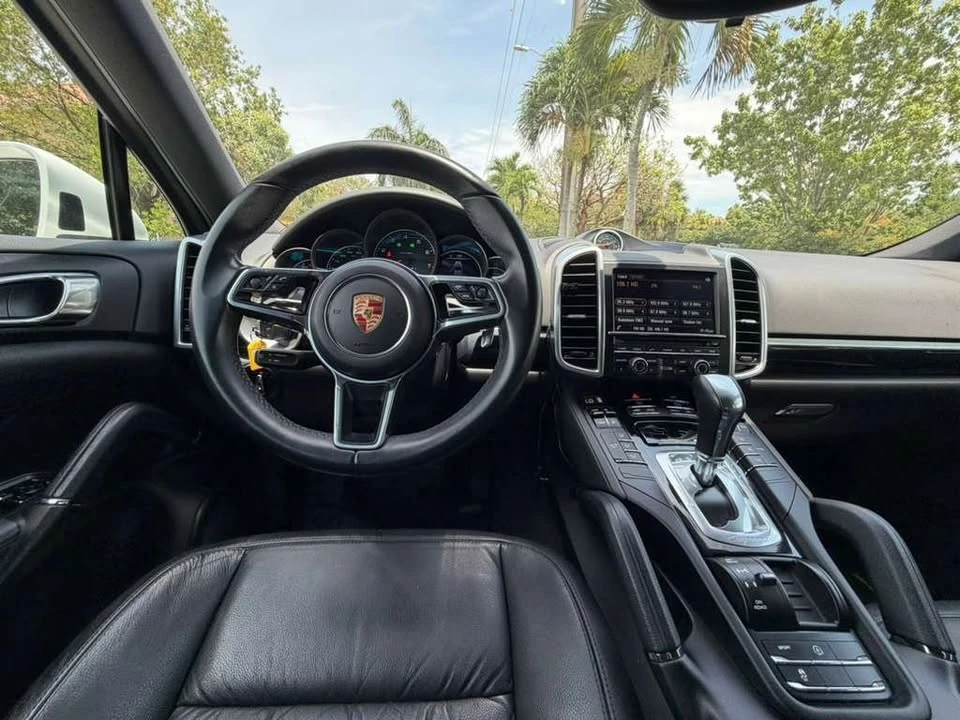 2016 Porsche 958 Cayenne GTS - Image 11 of 13