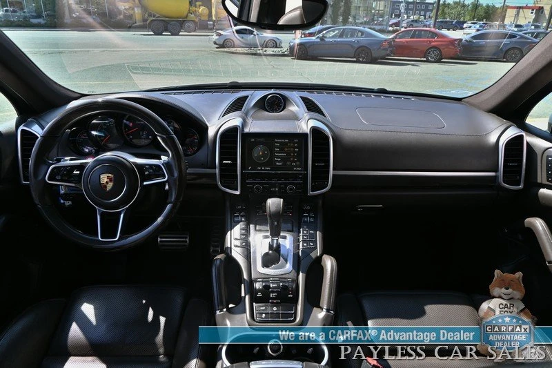 2016 Porsche 958 Cayenne Turbo - Image 13 of 20