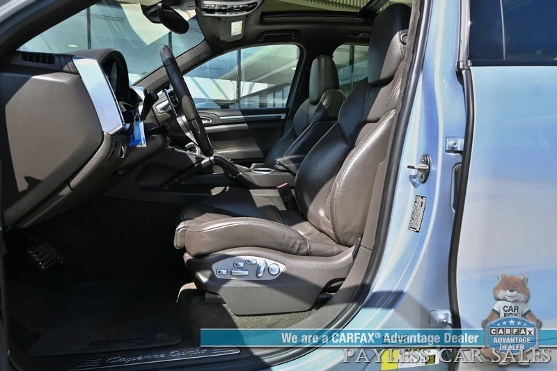 2016 Porsche 958 Cayenne Turbo - Image 10 of 20