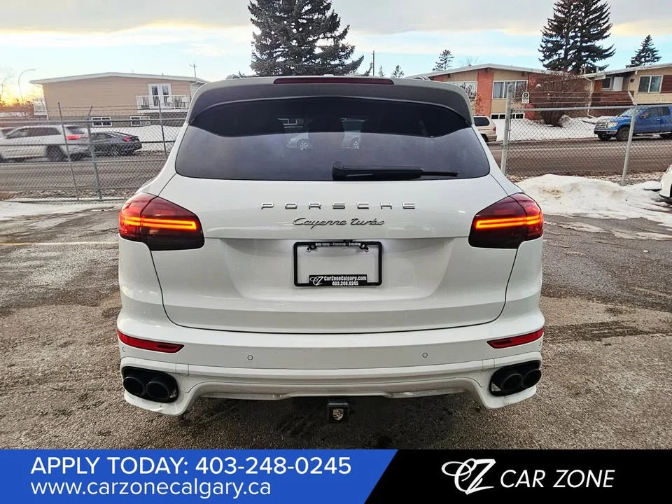 2016 Porsche 958 Cayenne Turbo - Image 7 of 14