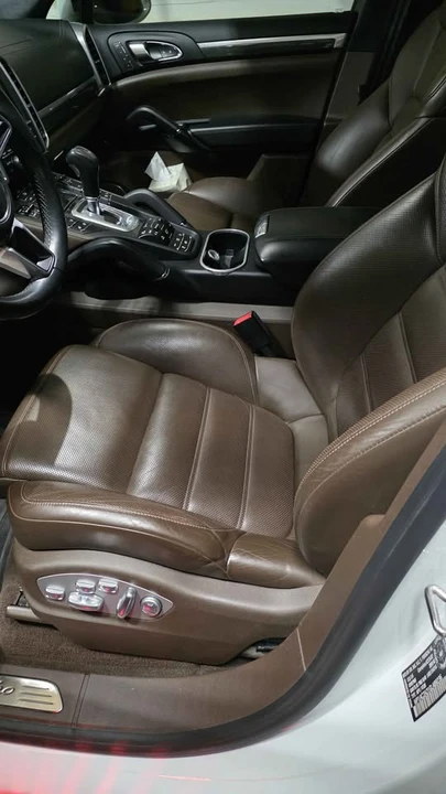 2016 Porsche 958 Cayenne Turbo - Image 5 of 8