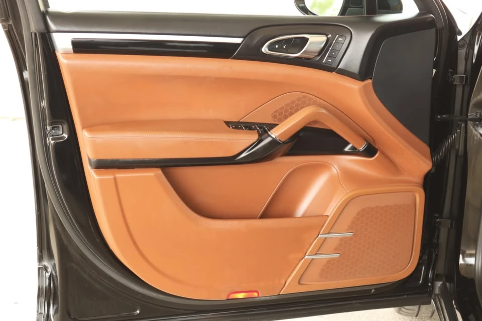 2016 Porsche 958 Cayenne - Image 7 of 19