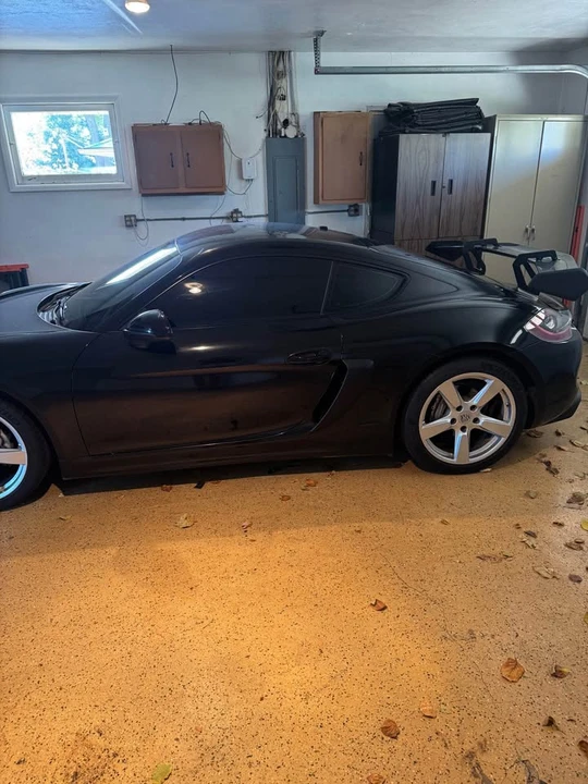 2016 Porsche 981 Cayman - Image 2 of 7
