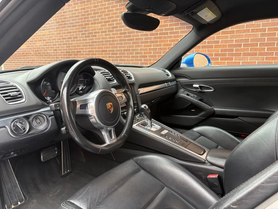 2016 Porsche 981 Cayman - Image 7 of 10