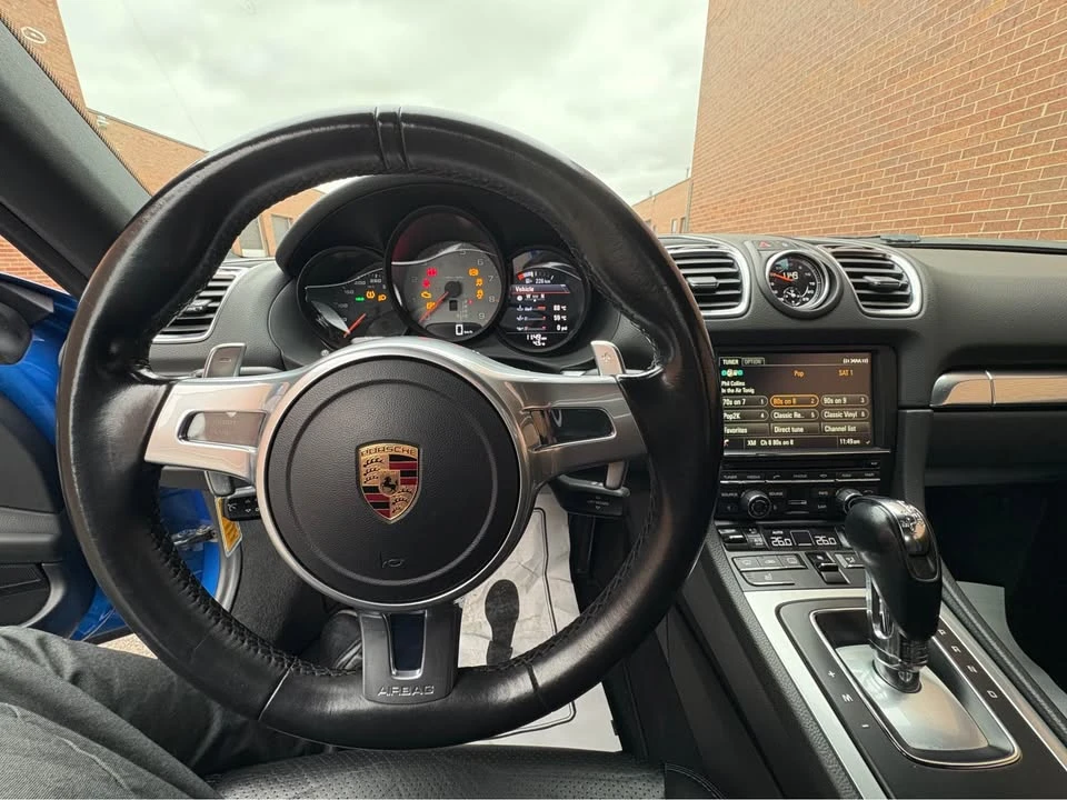 2016 Porsche 981 Cayman - Image 9 of 10