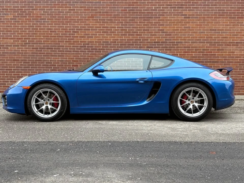 2016 Porsche 981 Cayman - Image 2 of 10