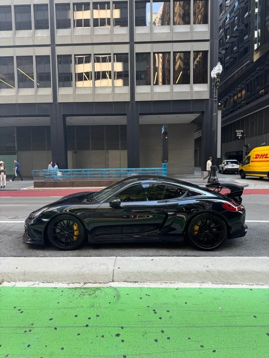 2016 Porsche 981 Cayman GT4 - Image 3 of 12