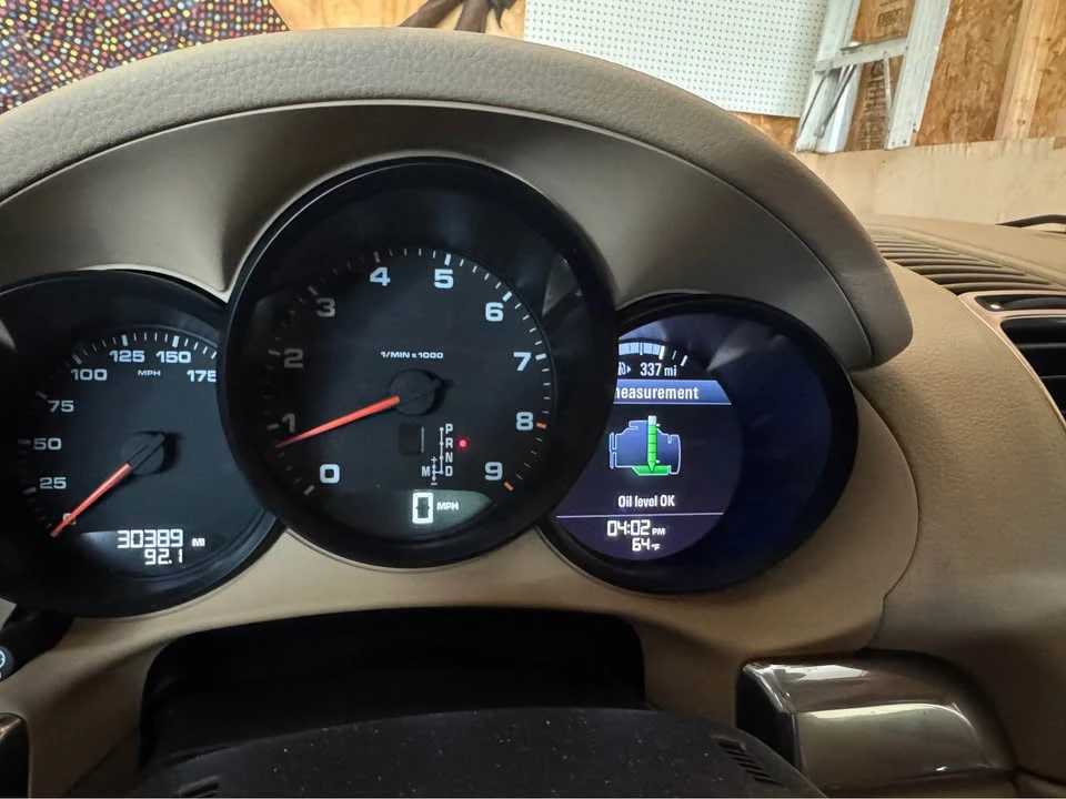 2016 Porsche 981 Cayman - Image 8 of 8