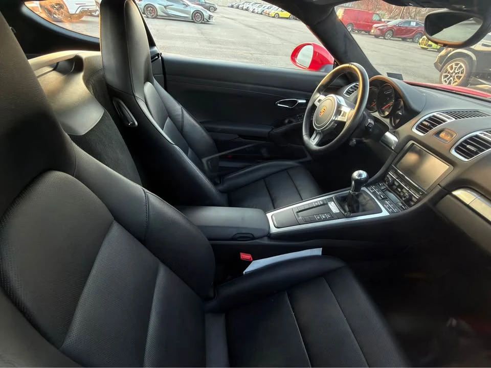 2016 Porsche 981 Cayman - Image 6 of 9