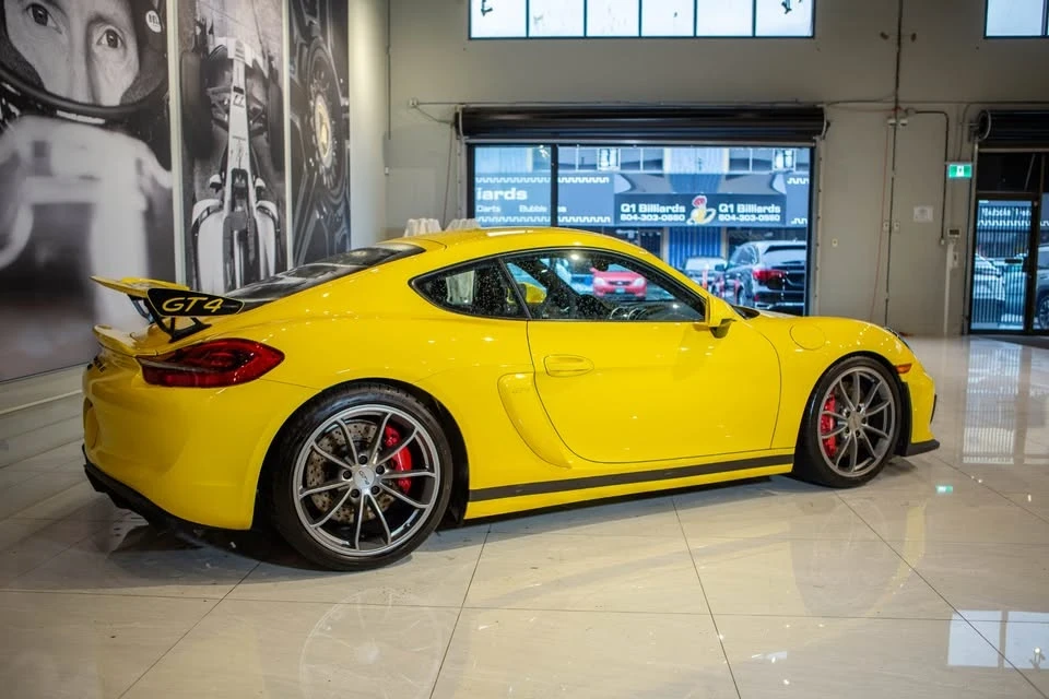2016 Porsche 981 Cayman GT4 - Image 2 of 20