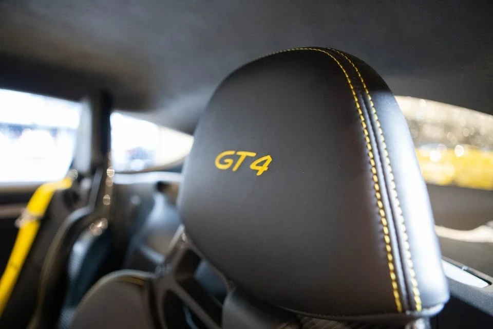 2016 Porsche 981 Cayman GT4 - Image 14 of 20