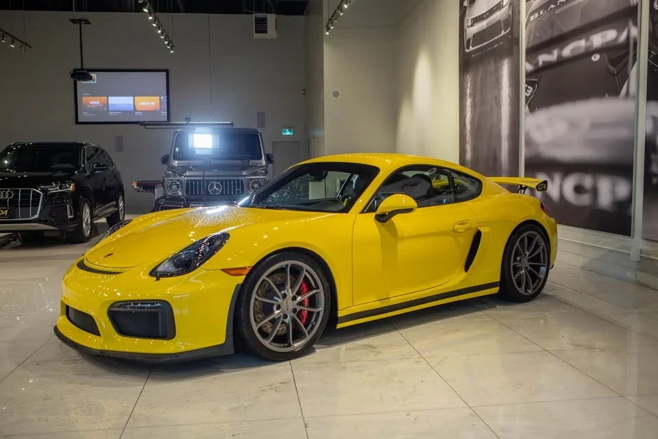 2016 Porsche 981 Cayman GT4 - Image 5 of 20
