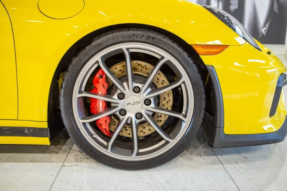 2016 Porsche 981 Cayman GT4 - Image 7 of 20