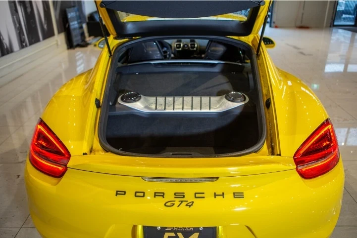 2016 Porsche 981 Cayman GT4 - Image 15 of 15