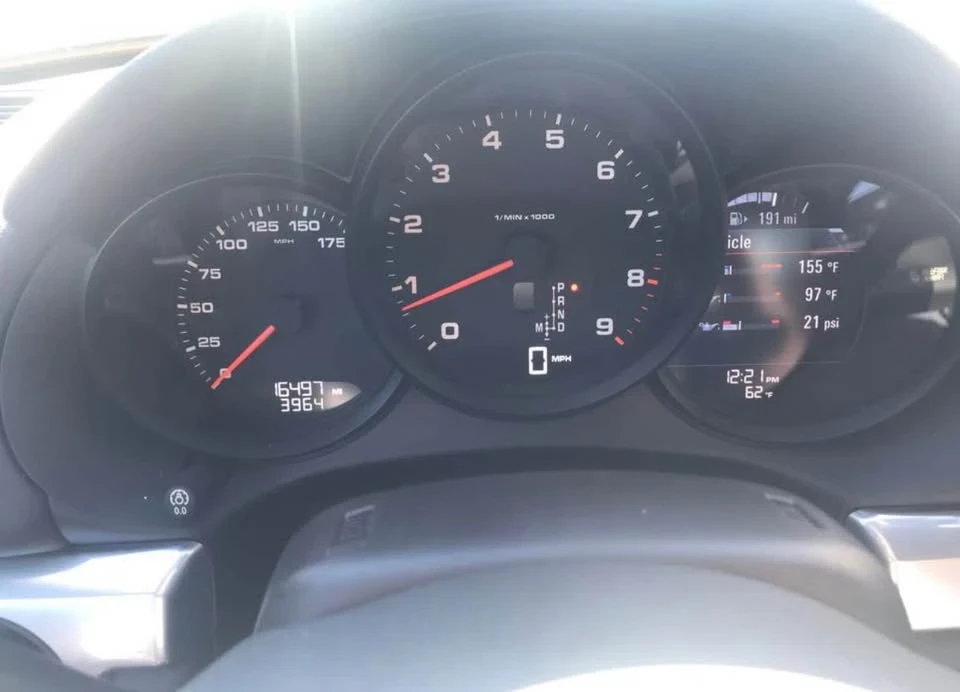 2016 Porsche 981 Cayman - Image 4 of 11