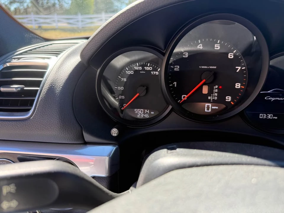 2016 Porsche 981 Cayman - Image 16 of 19